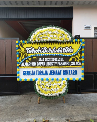 Papan Bunga Duka di Suralaga