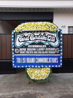 Papan Bunga Duka di Suralaga